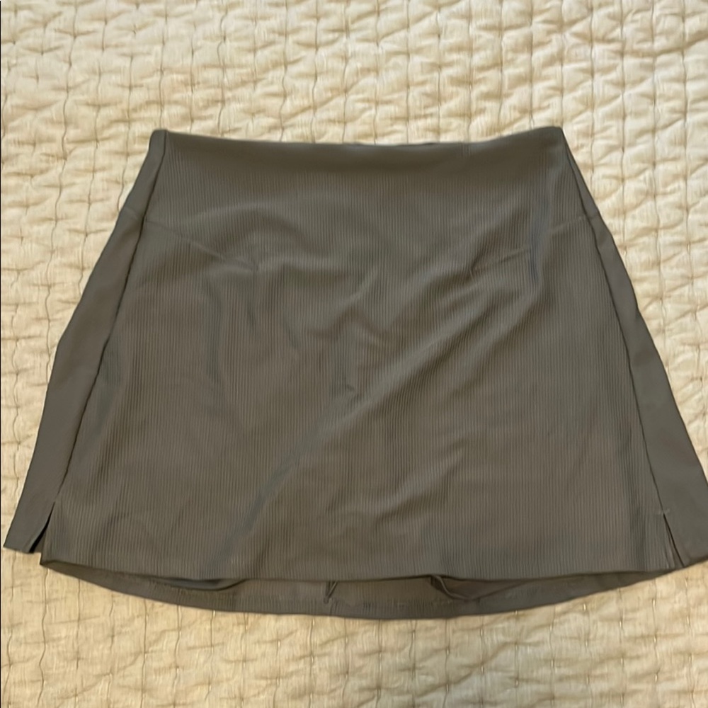 Old Navy Active High rise Powersoft Skort in Canyon
